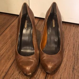 Max Studio brown leather heels